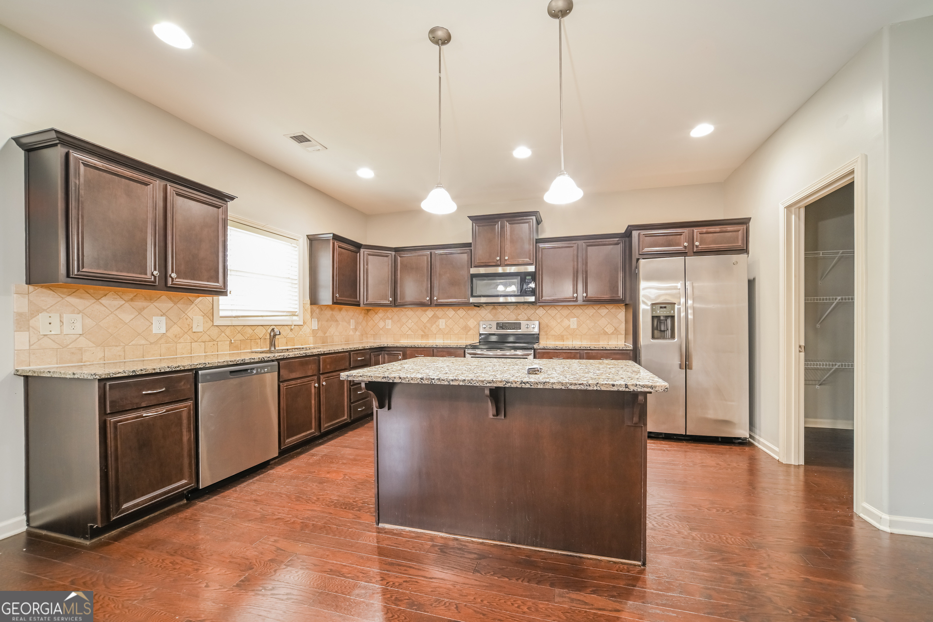 324 Cliffhaven Circle Newnan GA 30263