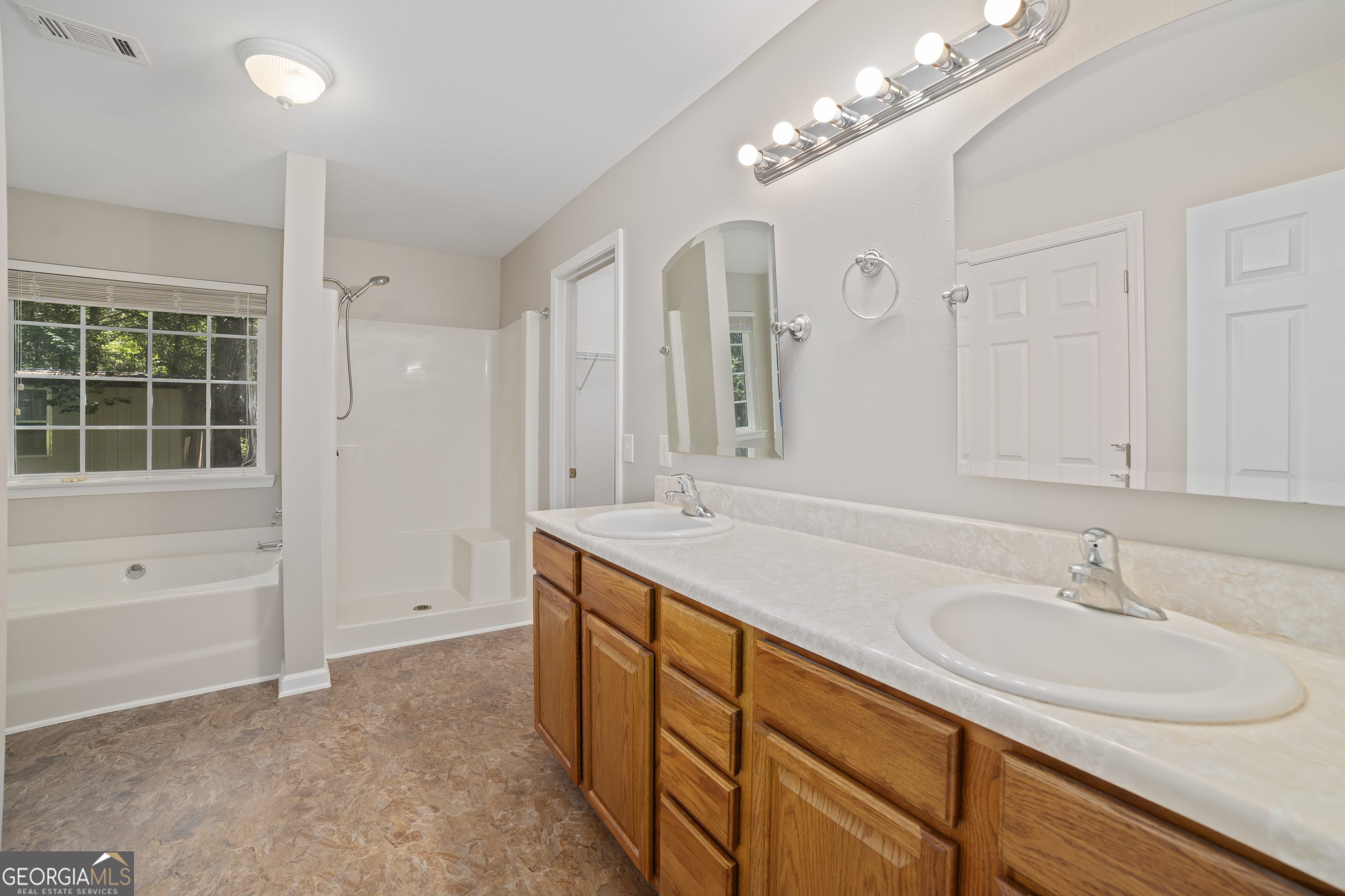 2116 Dot Harvey Road Jakin GA 39861