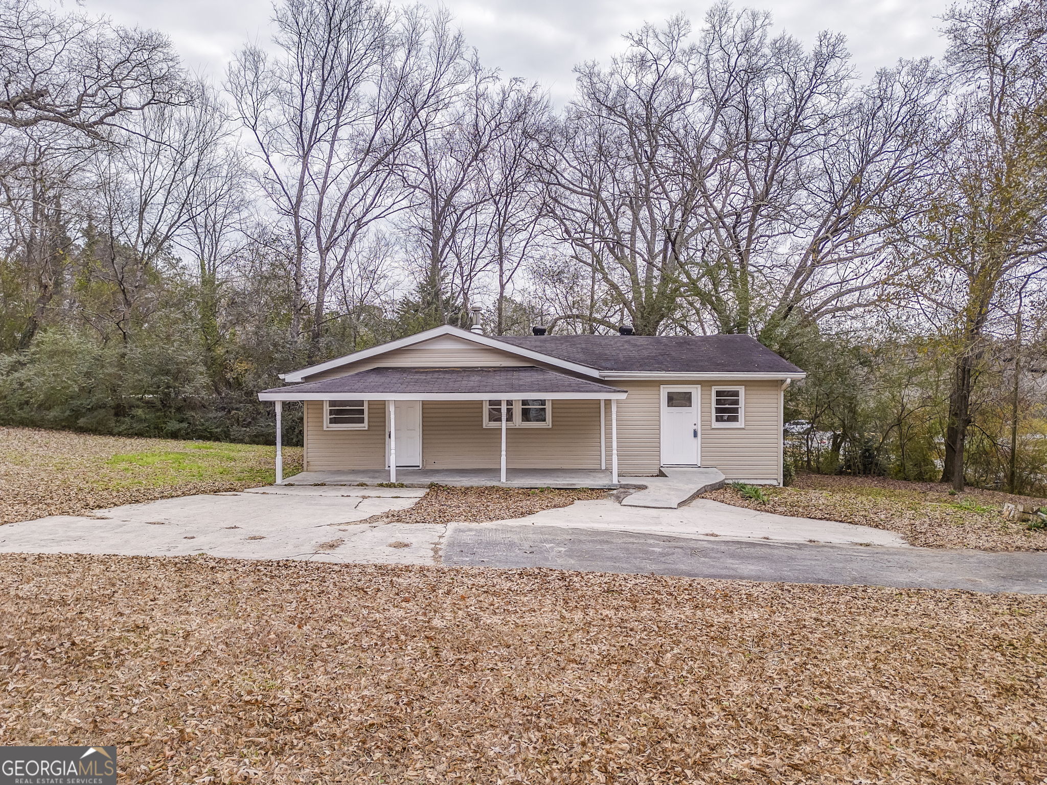 2888 Old Summerville Road Armuchee GA 30105