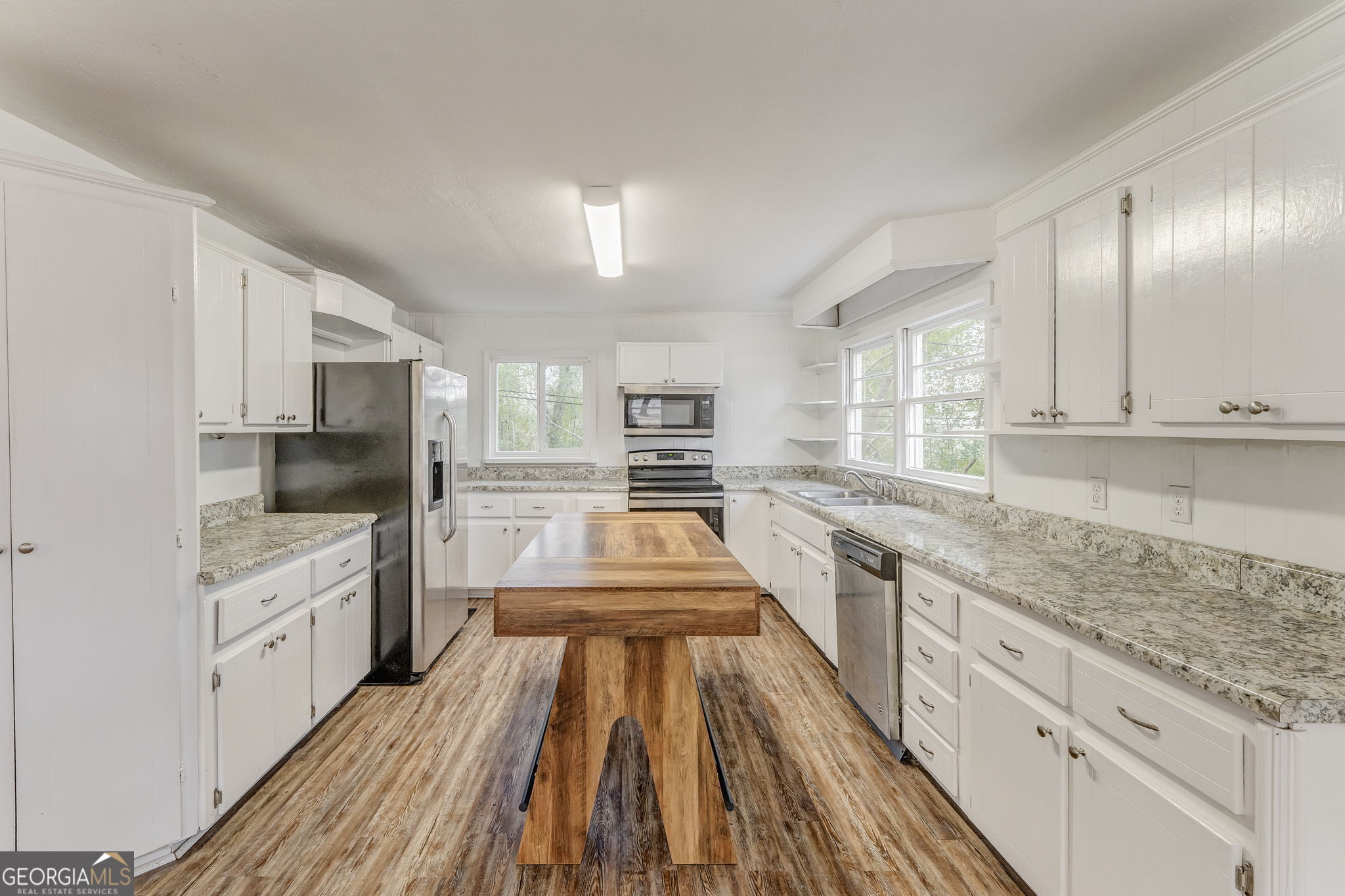 2888 Old Summerville Road Armuchee GA 30105