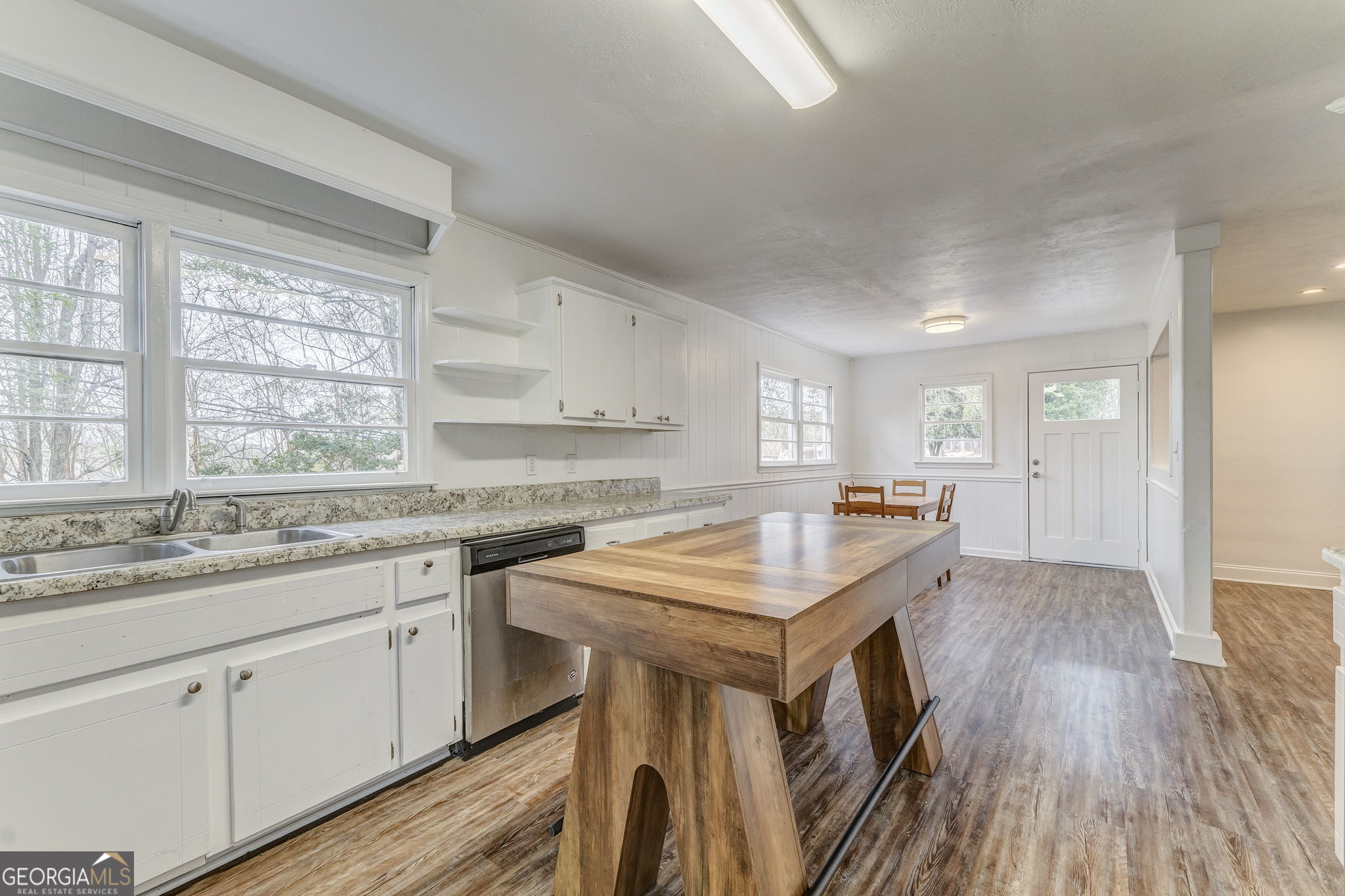 2888 Old Summerville Road Armuchee GA 30105