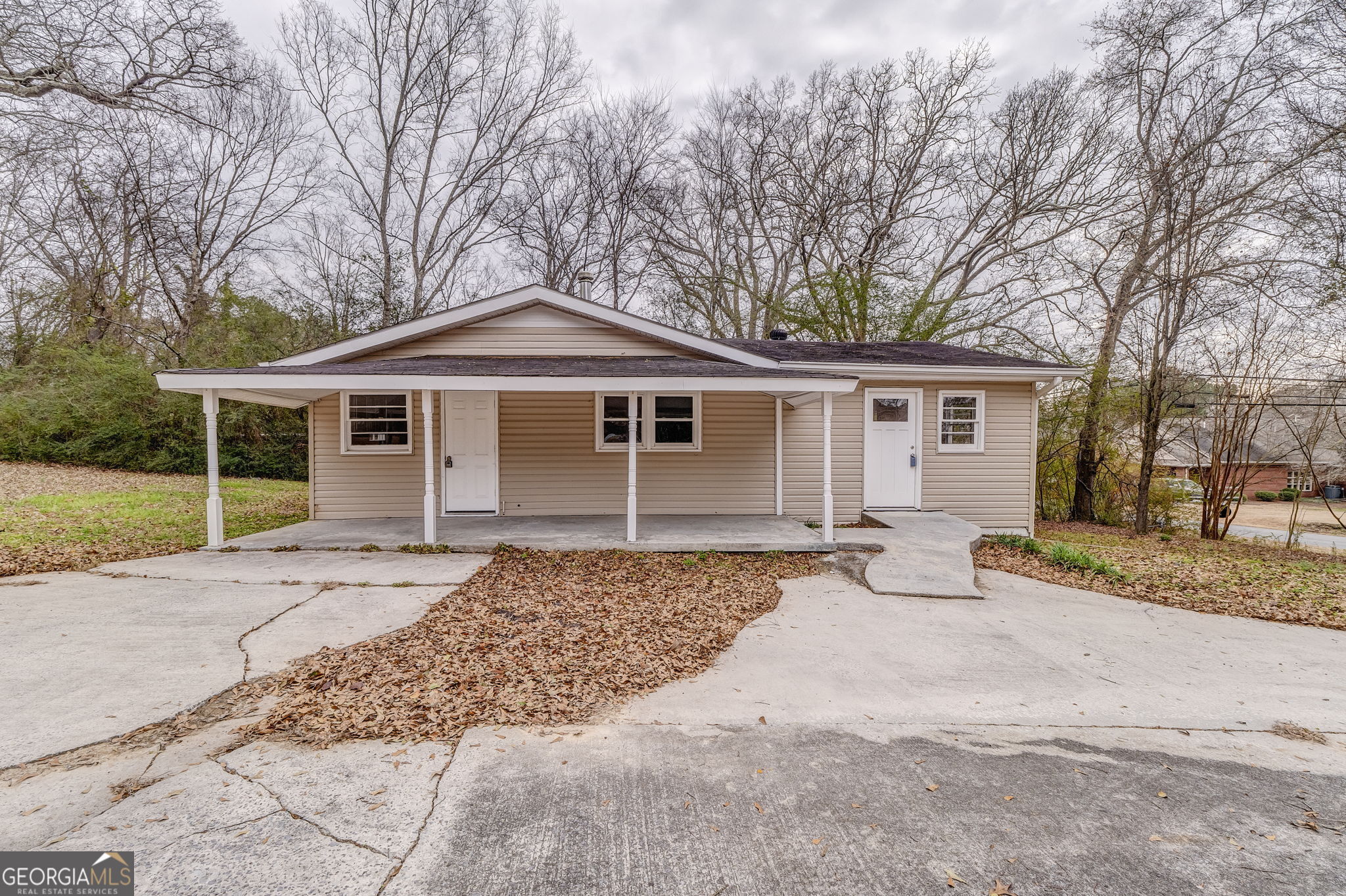 2888 Old Summerville Road Armuchee GA 30105