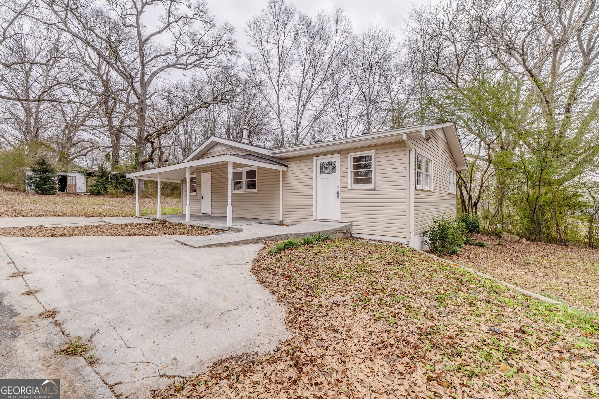2888 Old Summerville Road Armuchee GA 30105