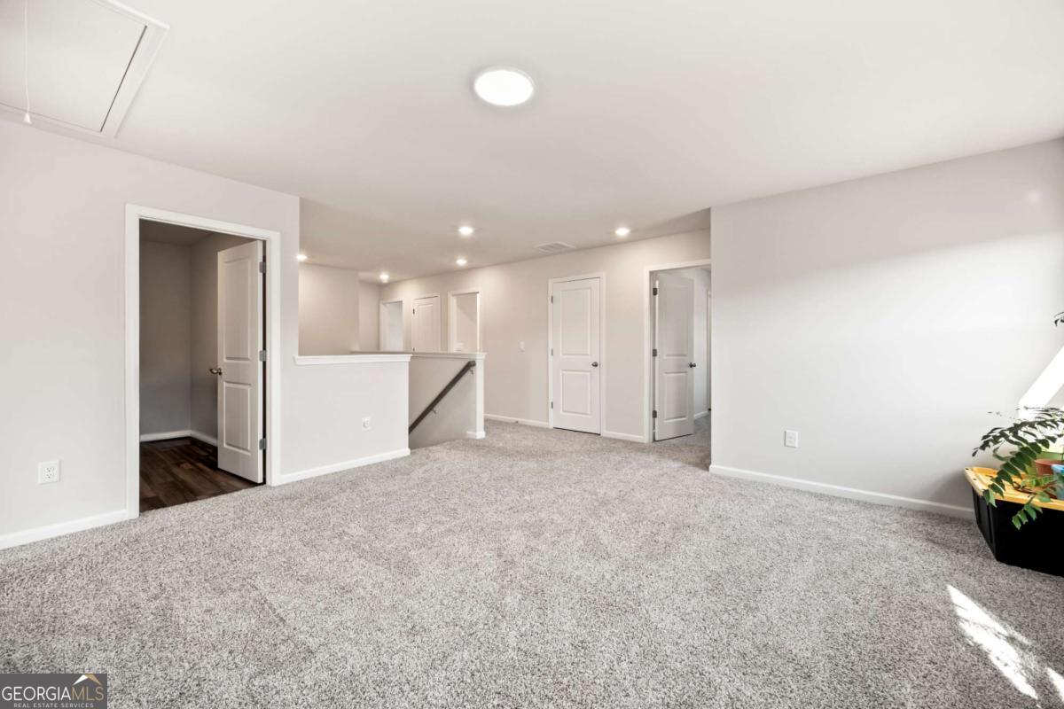 319 Canal Way Woodstock GA 30188