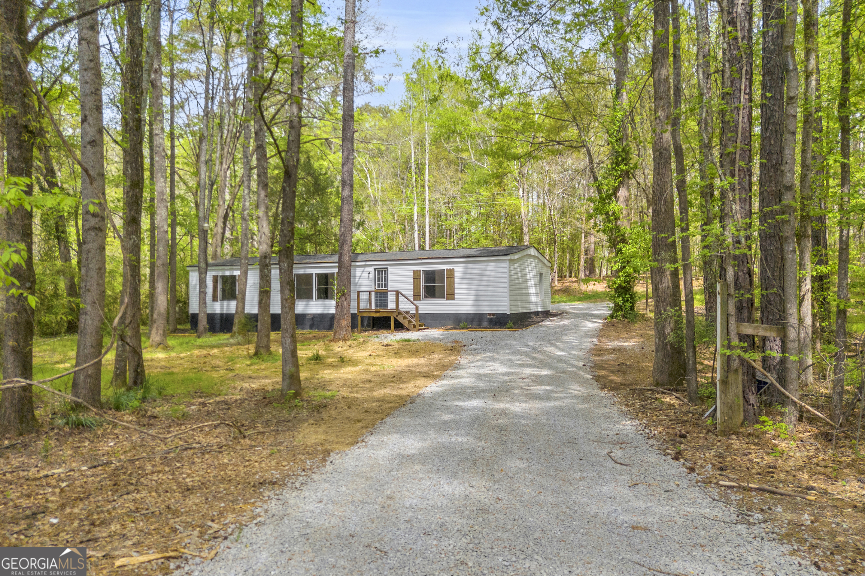 1144 Wolfskin Road Arnoldsville GA 30619