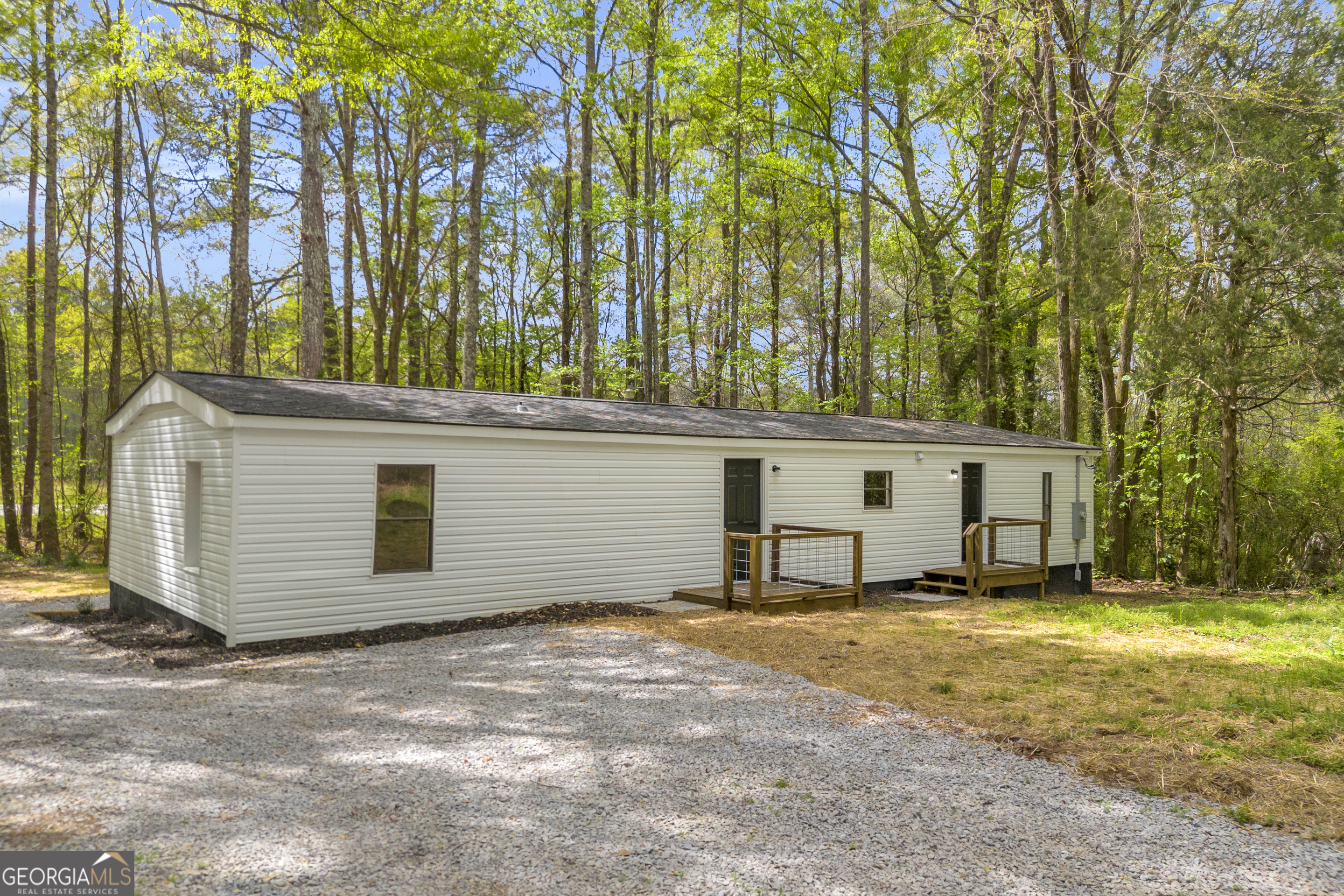 1144 Wolfskin Road Arnoldsville GA 30619