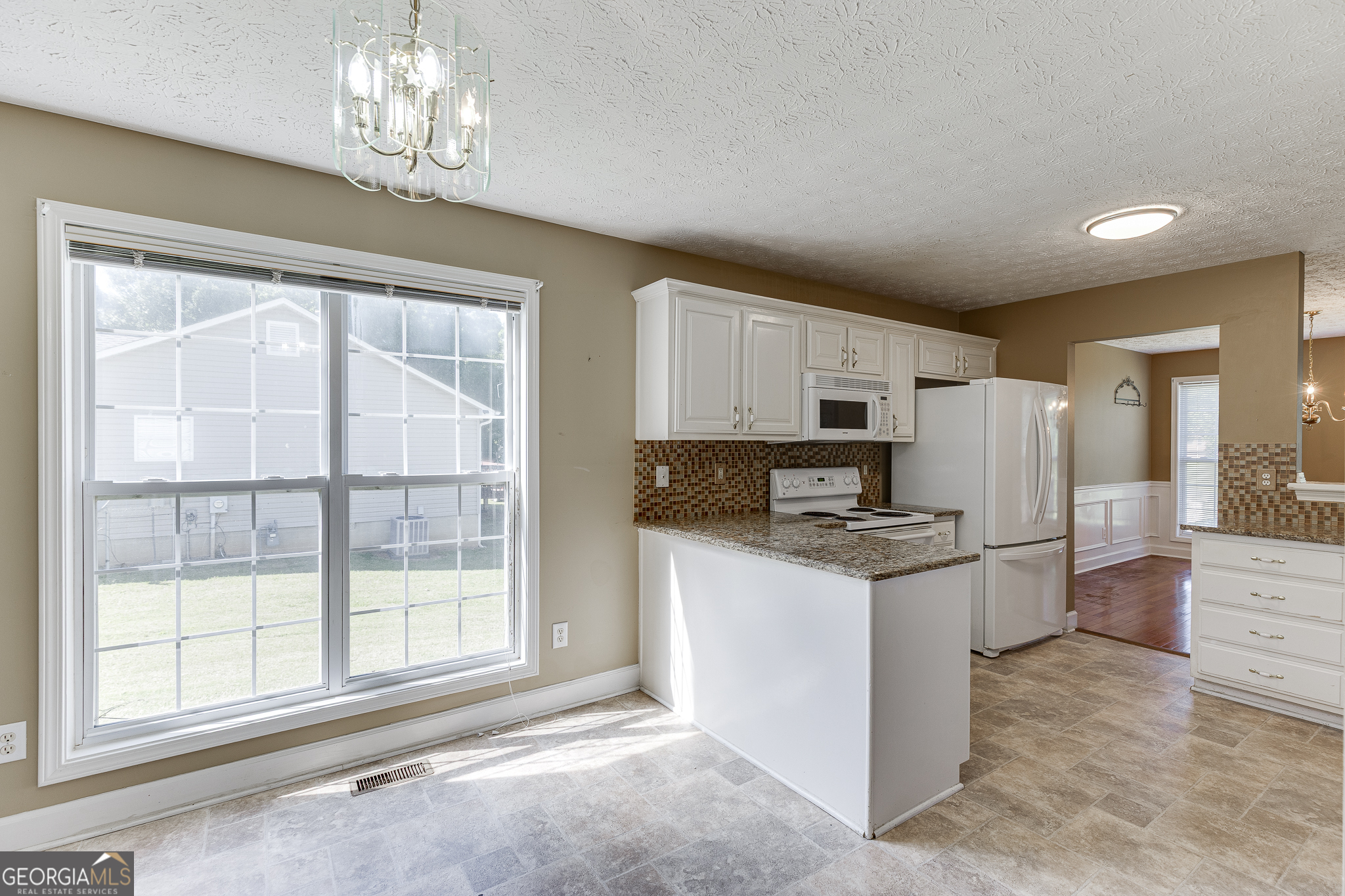 5972 River Oaks Drive Flowery Branch GA 30542