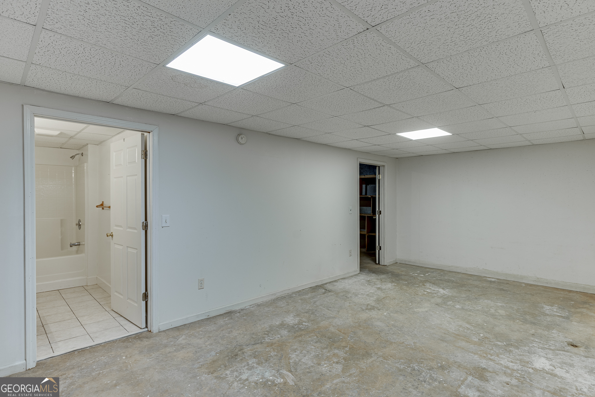 5972 River Oaks Drive Flowery Branch GA 30542