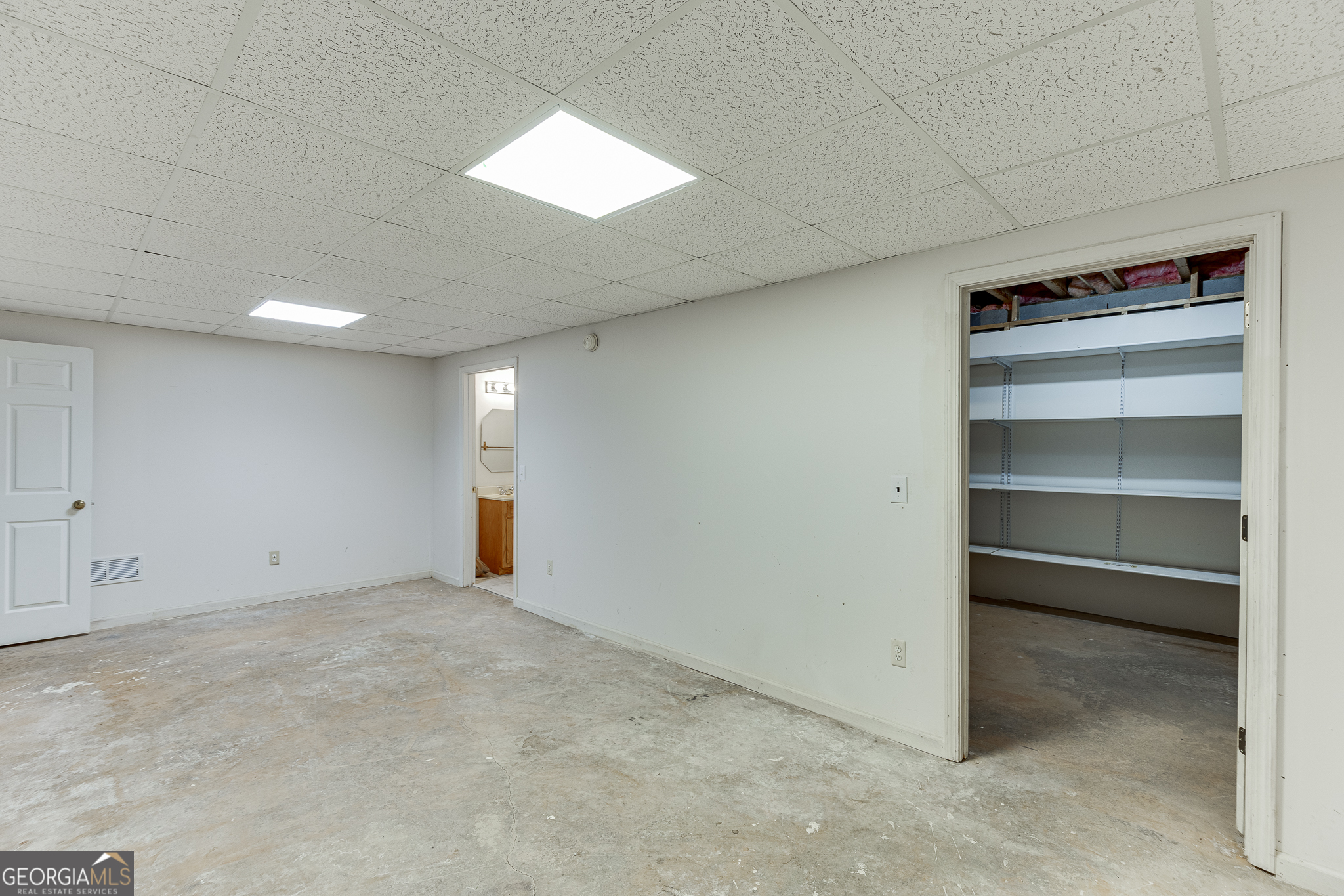 5972 River Oaks Drive Flowery Branch GA 30542