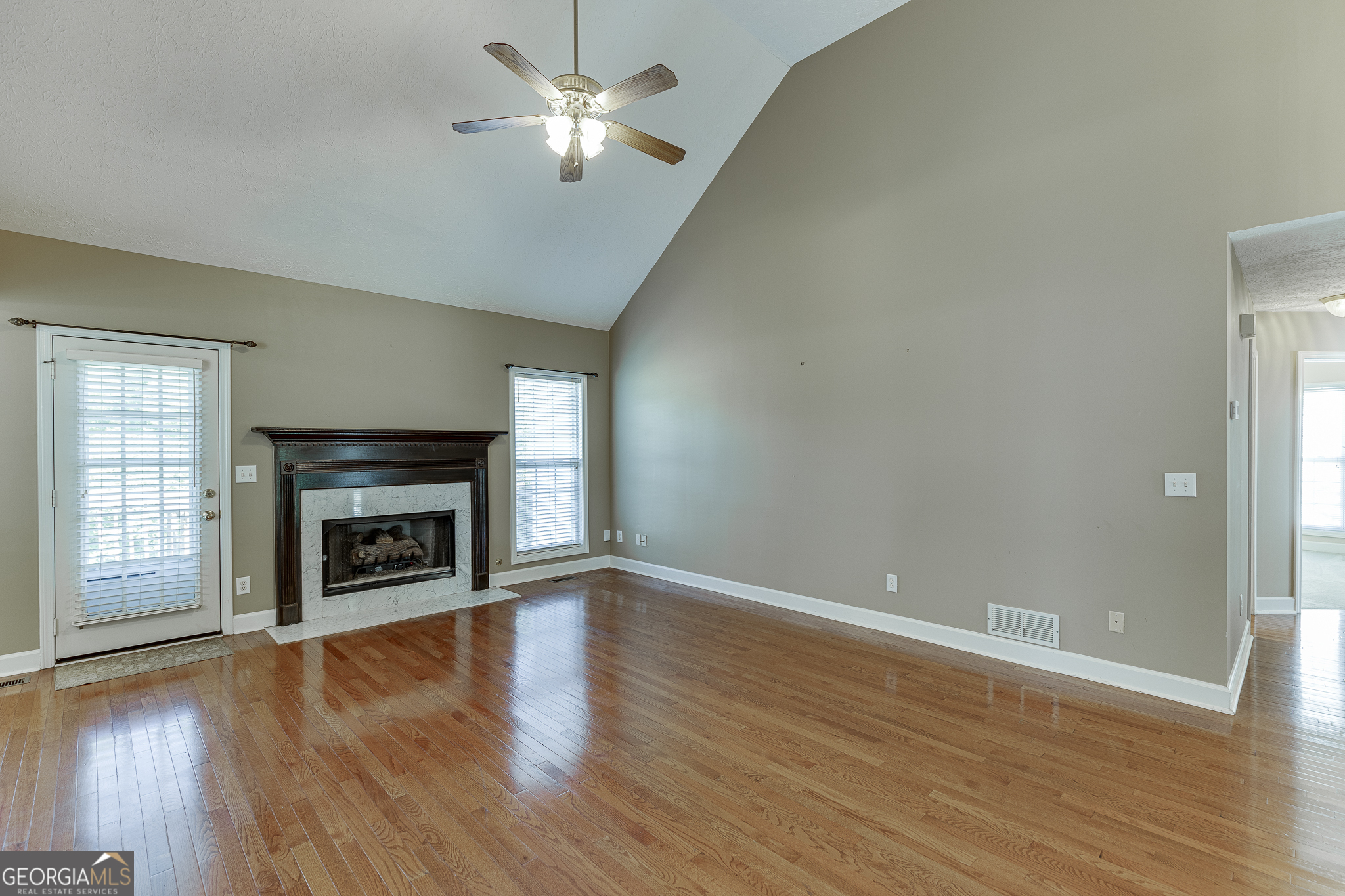 5972 River Oaks Drive Flowery Branch GA 30542