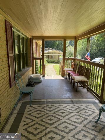 41 Blackwell Drive Cleveland GA 30528