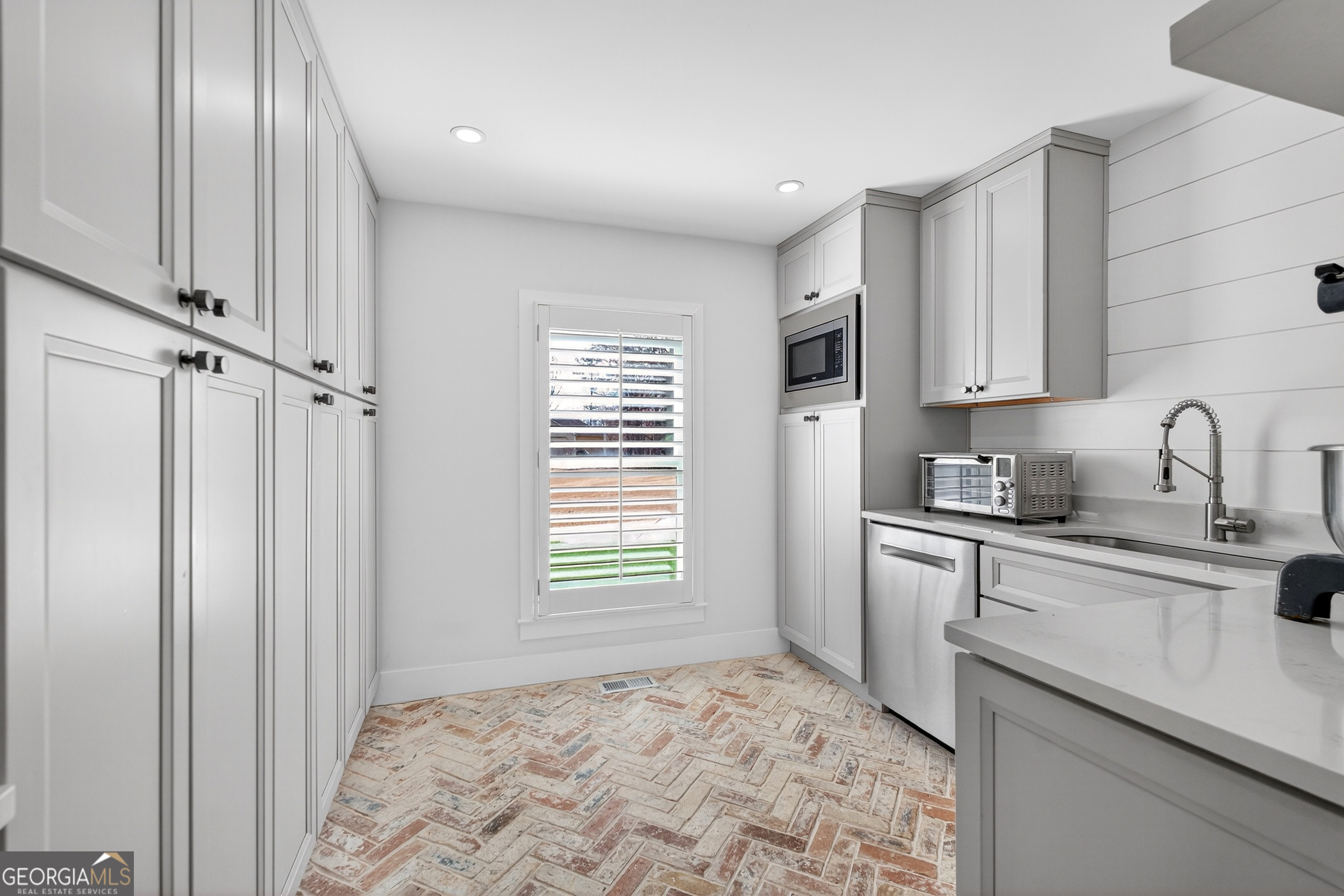 18568 Birmingham Highway Alpharetta GA 30004
