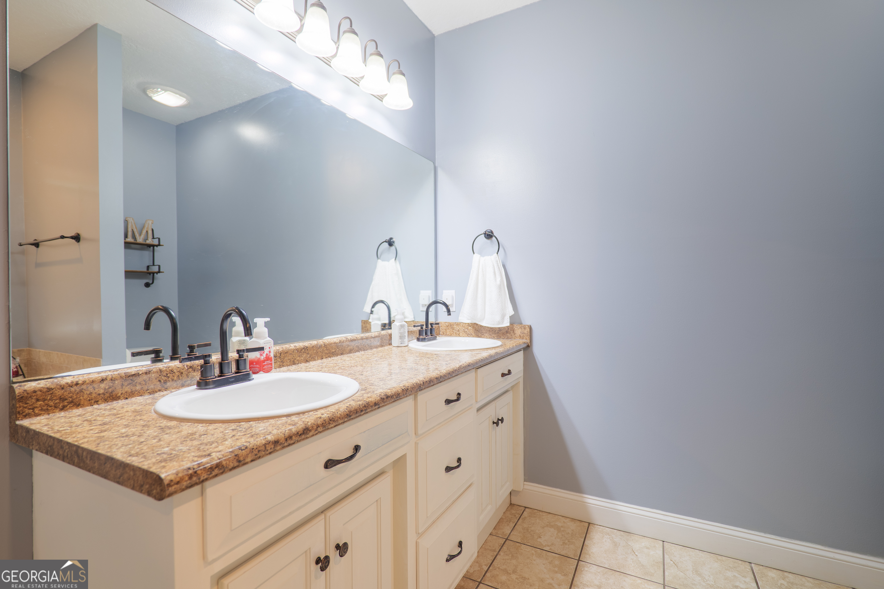59 Mckentson Lane Nashville GA 31639