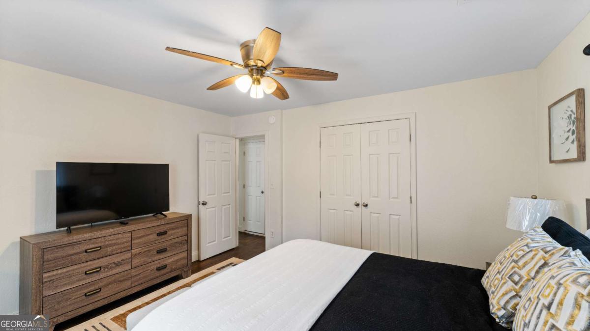 1337 Westmont Road SW Atlanta GA 30311