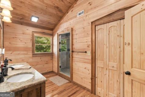 264 Lickskillet Hollow Blue Ridge GA 30513