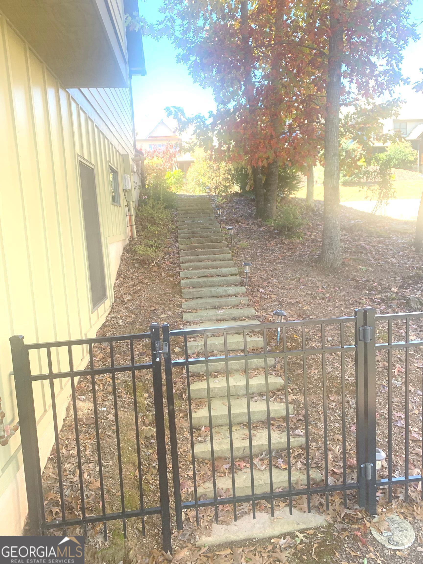 5 Upper Knoll Drive Blue Ridge GA 30513