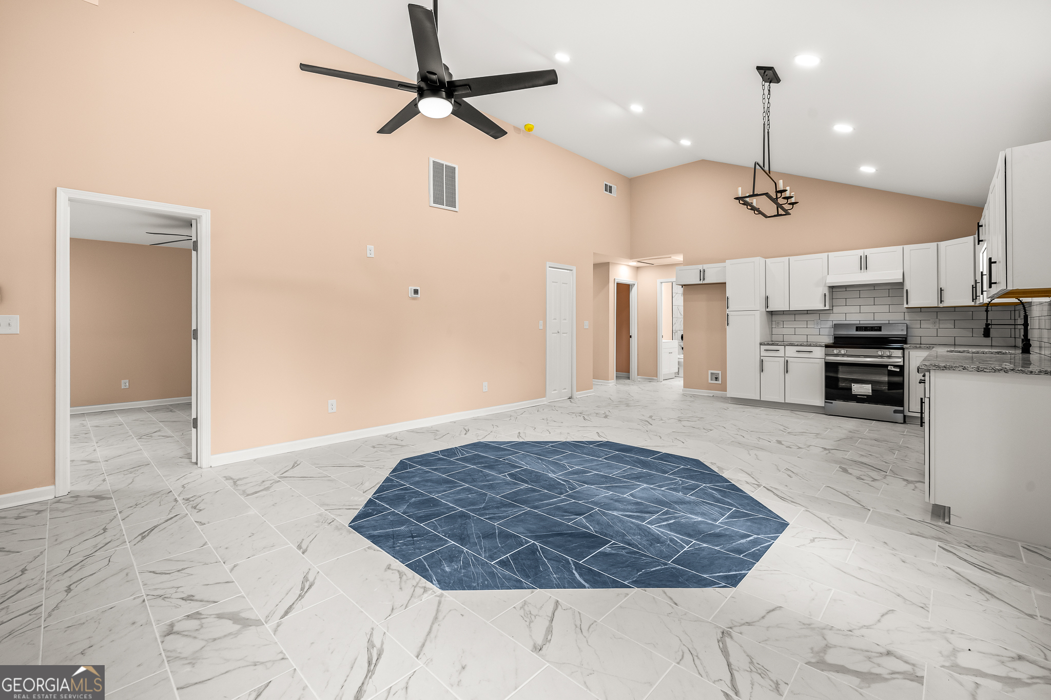 596 Watson Street Toccoa GA 30577