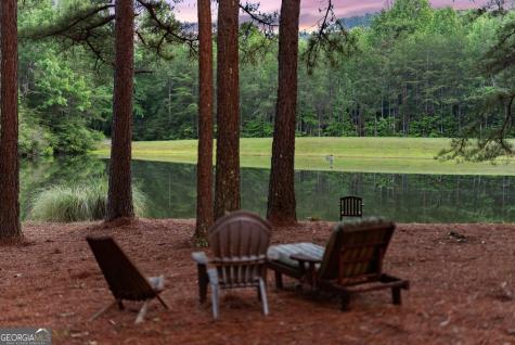 404 Golden Delicious Road Clarkesville GA 30523