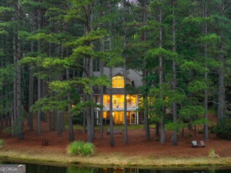 404 Golden Delicious Road Clarkesville GA 30523