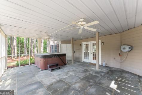 404 Golden Delicious Road Clarkesville GA 30523