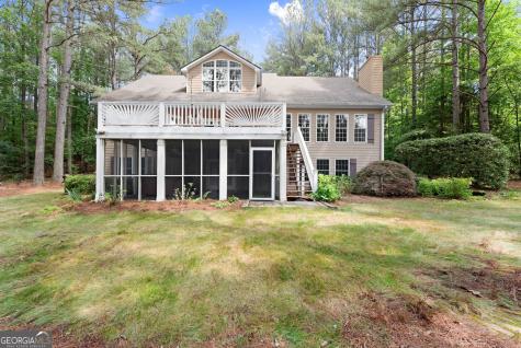 404 Golden Delicious Road Clarkesville GA 30523