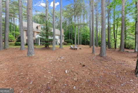404 Golden Delicious Road Clarkesville GA 30523