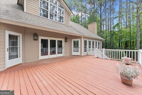 404 Golden Delicious Road Clarkesville GA 30523