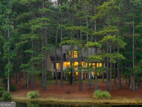 404 Golden Delicious Road Clarkesville GA 30523