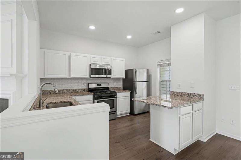 1763 Stanwood Drive NW Kennesaw GA 30152