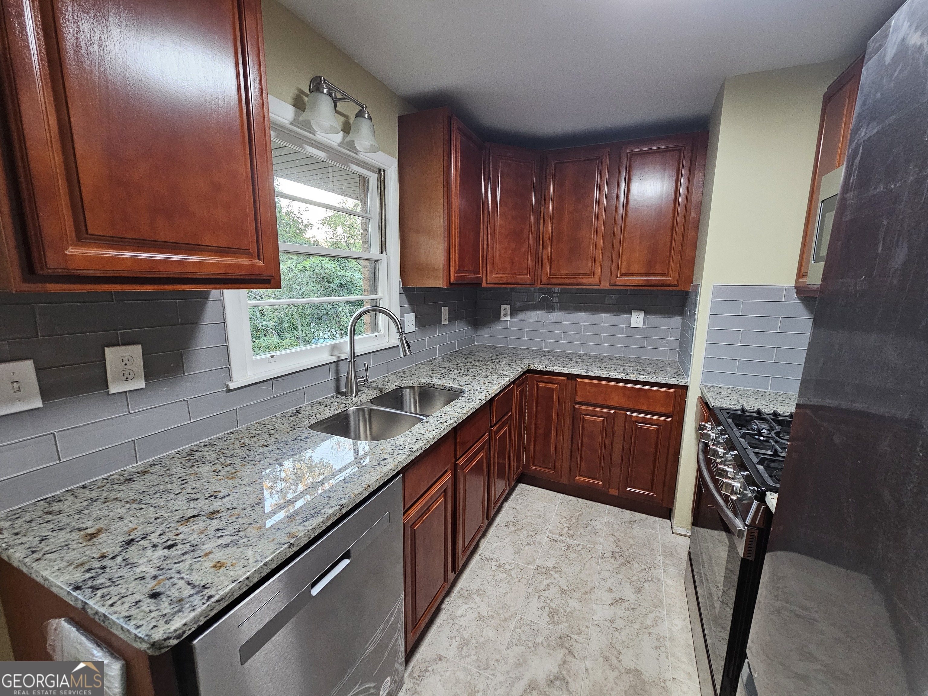 655 Shellnut Drive Forest Park GA 30297