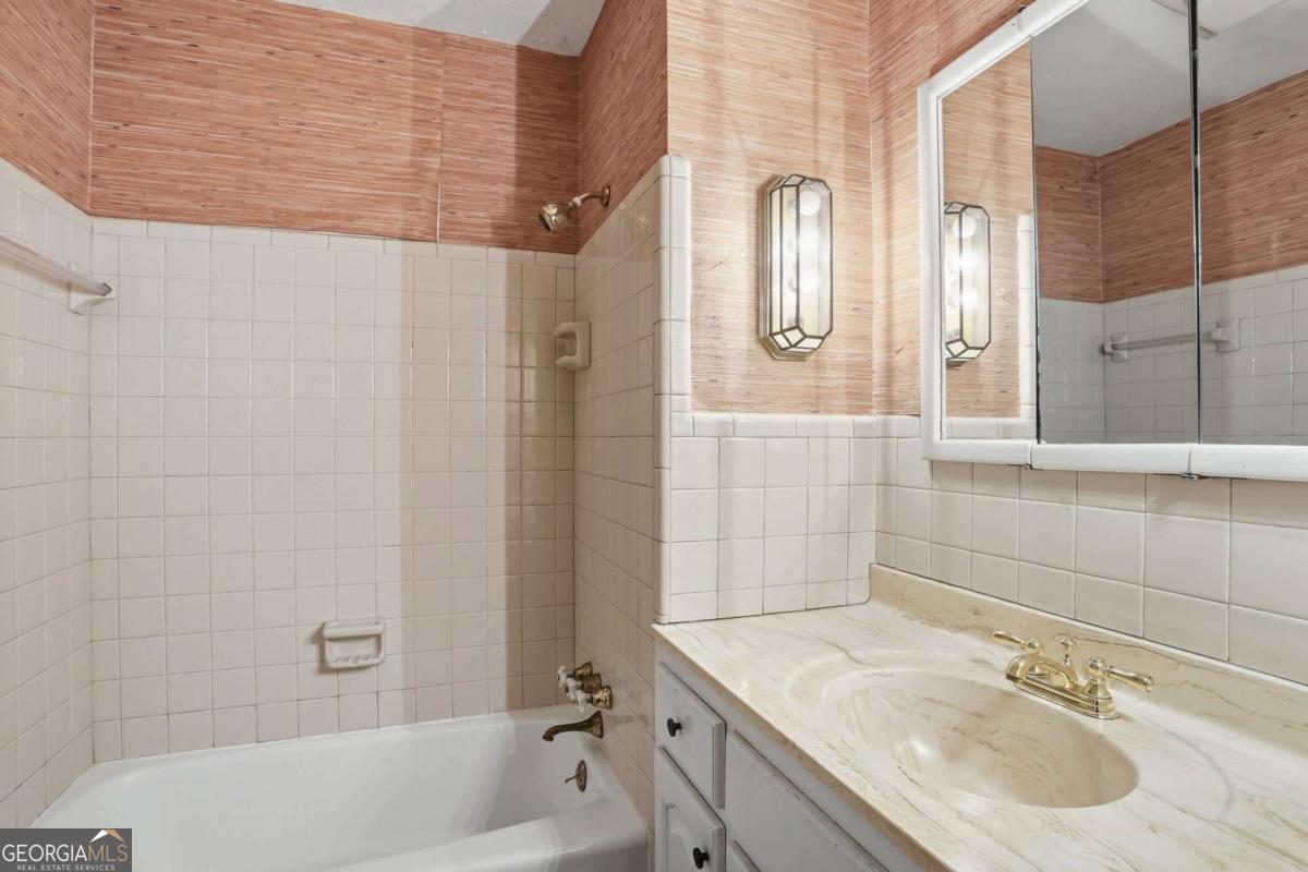 544 Bouldercrest Drive SW Marietta GA 30064