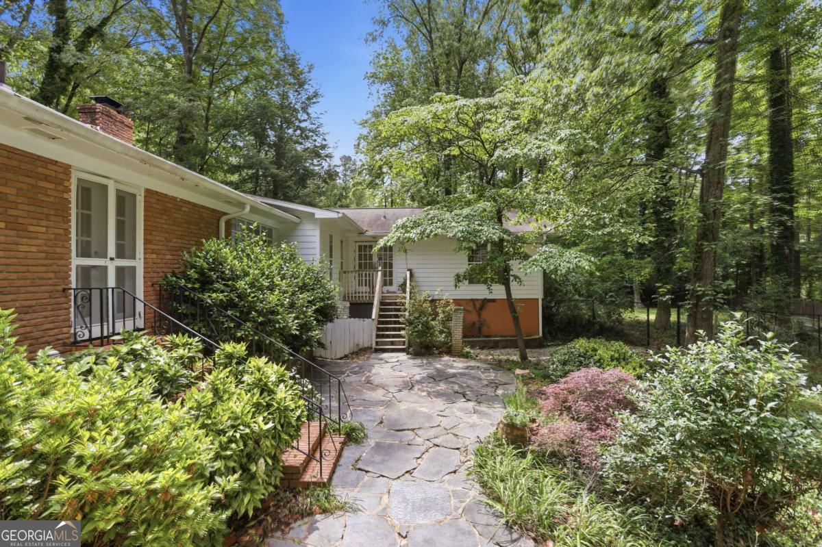 544 Bouldercrest Drive SW Marietta GA 30064