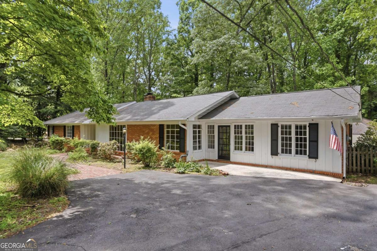 544 Bouldercrest Drive SW Marietta GA 30064