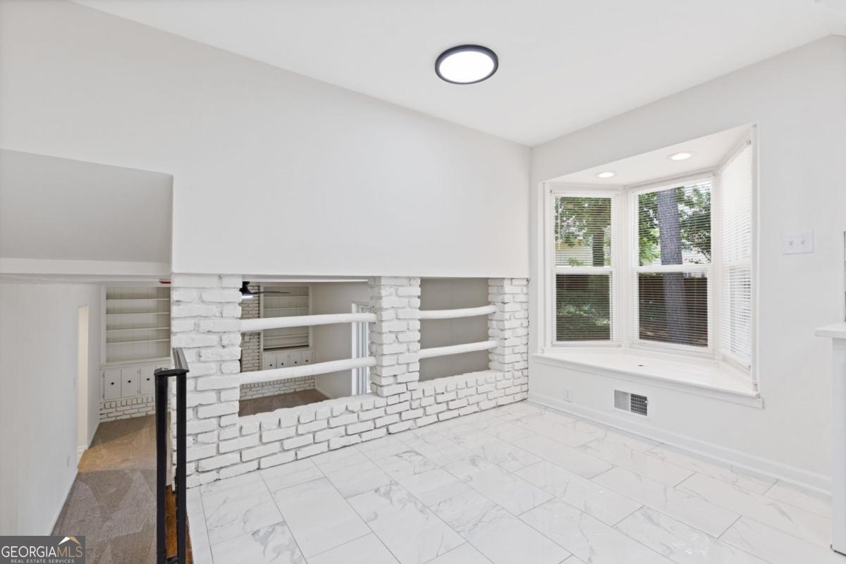 942 Hearthstone Drive Stone Mountain GA 30083