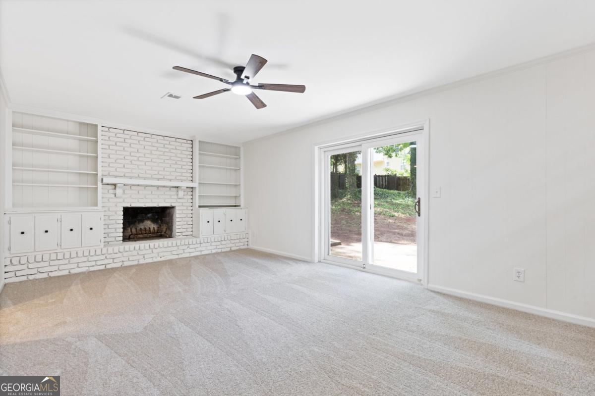 942 Hearthstone Drive Stone Mountain GA 30083