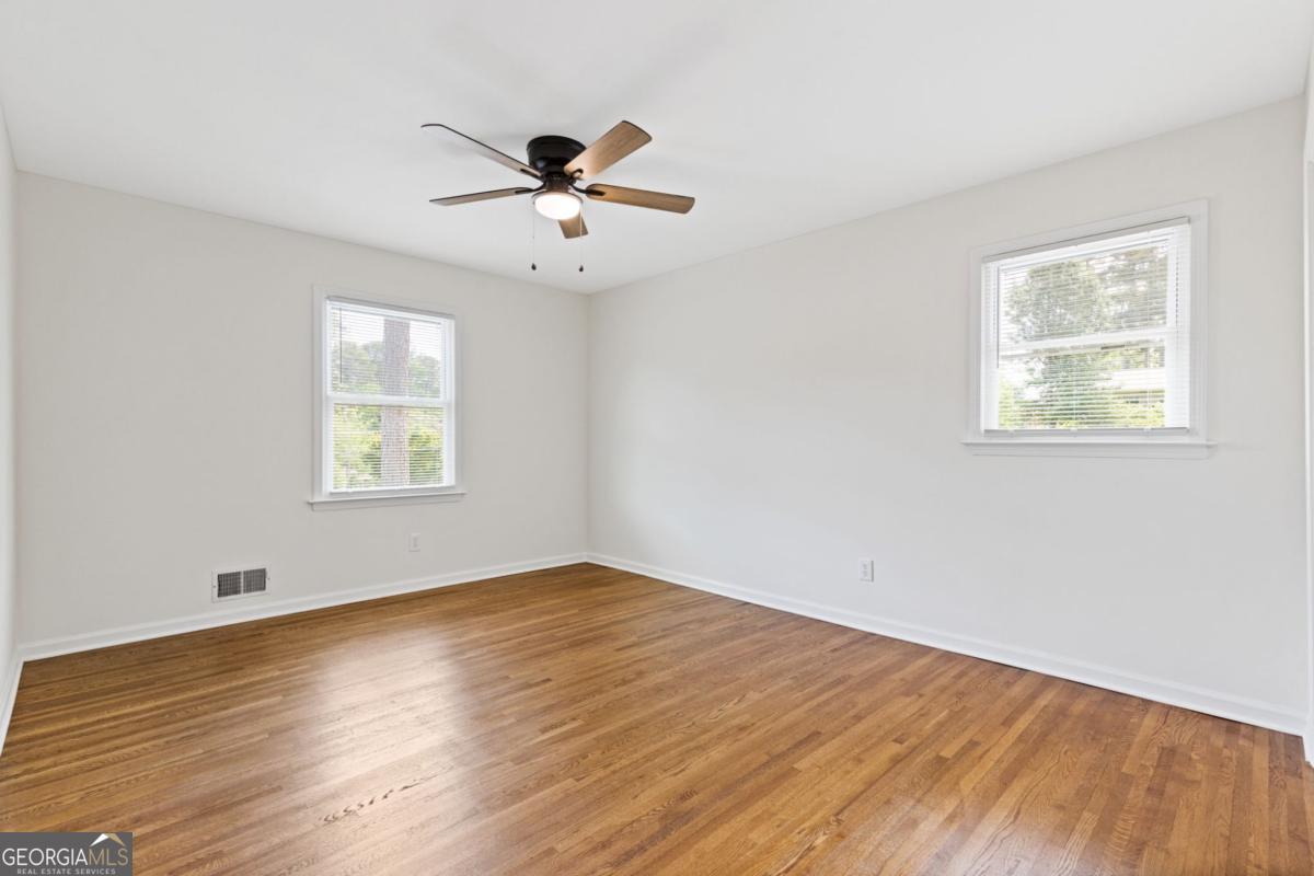 942 Hearthstone Drive Stone Mountain GA 30083