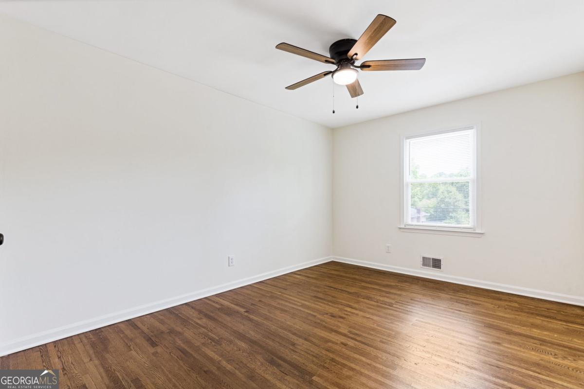 942 Hearthstone Drive Stone Mountain GA 30083