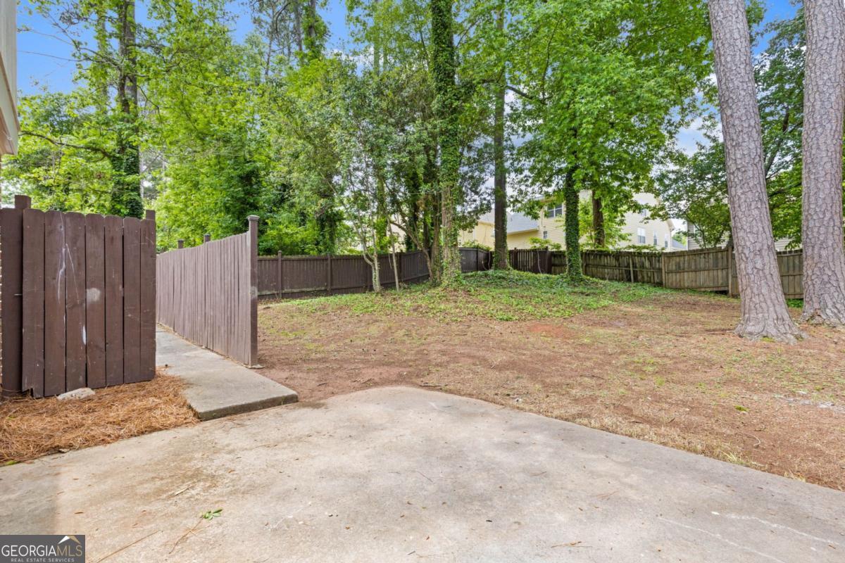 942 Hearthstone Drive Stone Mountain GA 30083