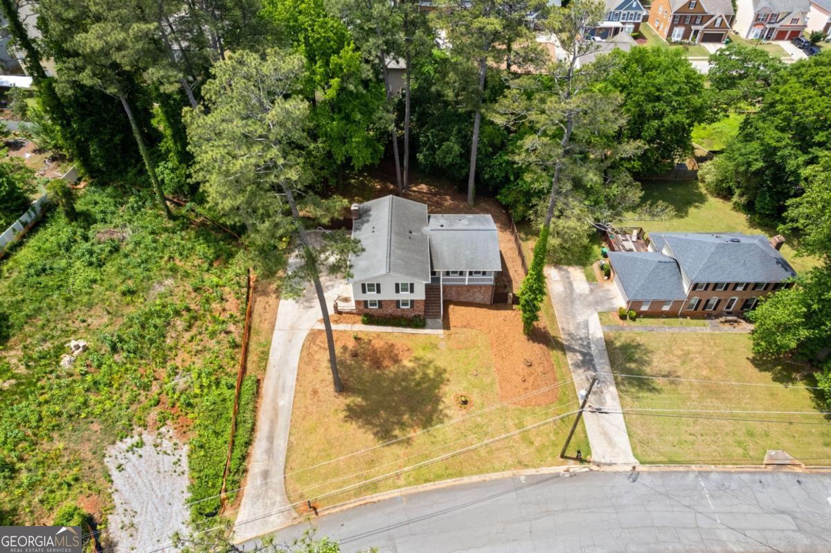 942 Hearthstone Drive Stone Mountain GA 30083
