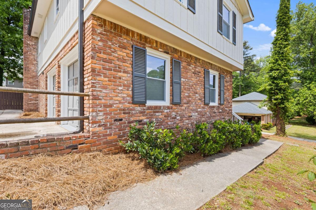 942 Hearthstone Drive Stone Mountain GA 30083