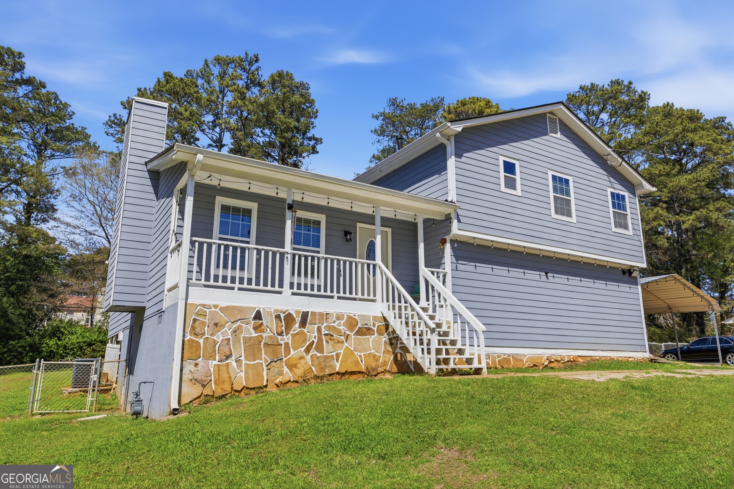 2633 W Regal Court Lawrenceville GA 30044