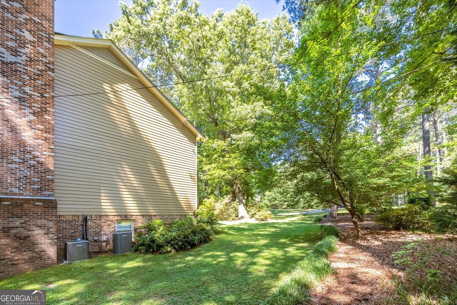1942 Musket Court Smoke Rise GA 30087