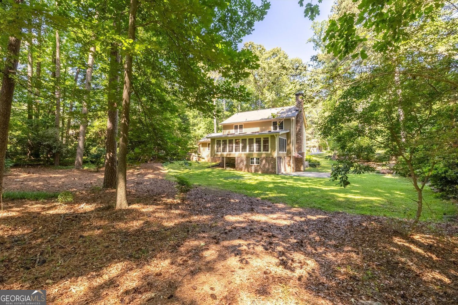 1942 Musket Court Smoke Rise GA 30087