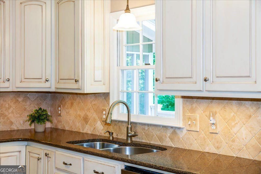 5103 Sandlewood Court Marietta GA 30068
