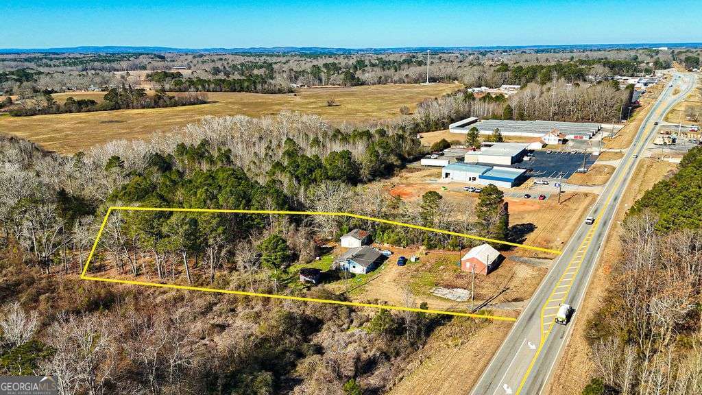 1013 Veterans Parkway Barnesville GA 30204