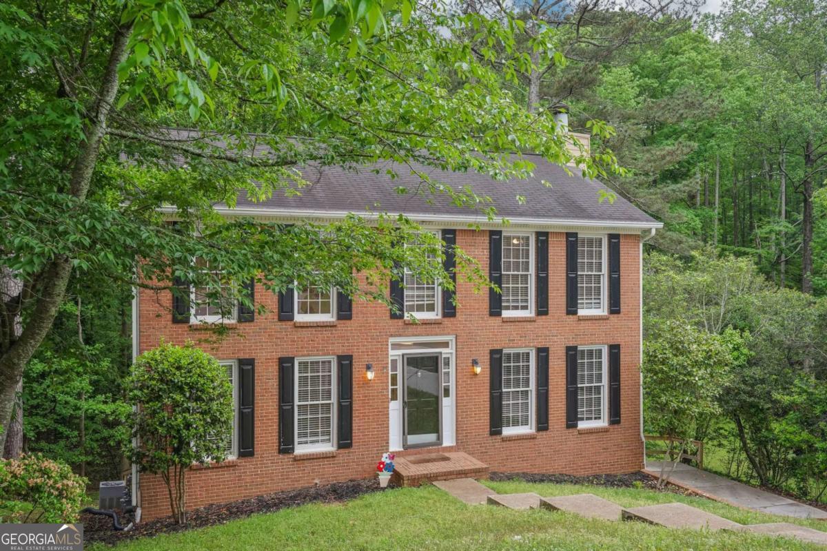 2895 Shurburne Drive Alpharetta GA 30022