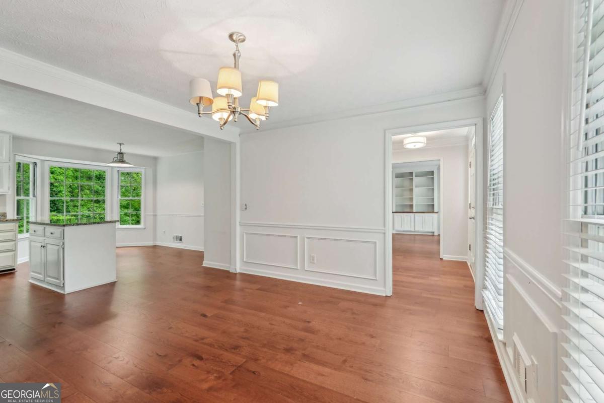 2895 Shurburne Drive Alpharetta GA 30022