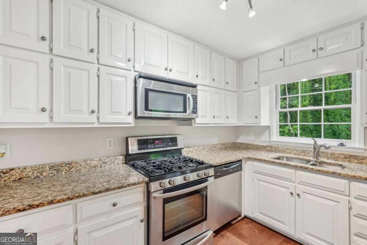 2895 Shurburne Drive Alpharetta GA 30022