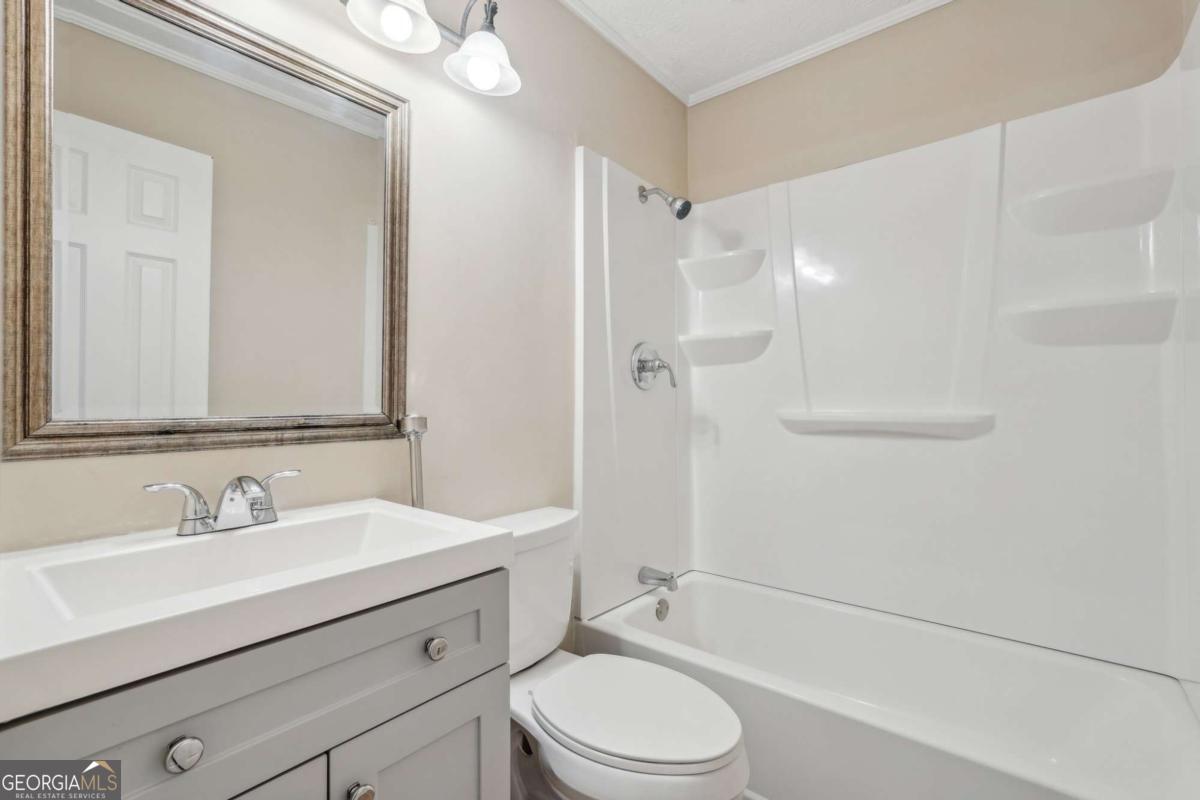 2895 Shurburne Drive Alpharetta GA 30022