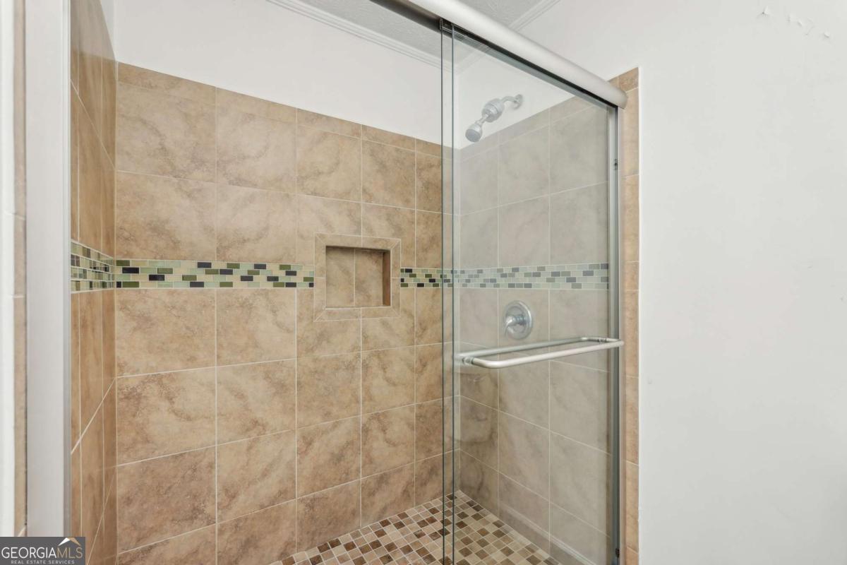 2895 Shurburne Drive Alpharetta GA 30022
